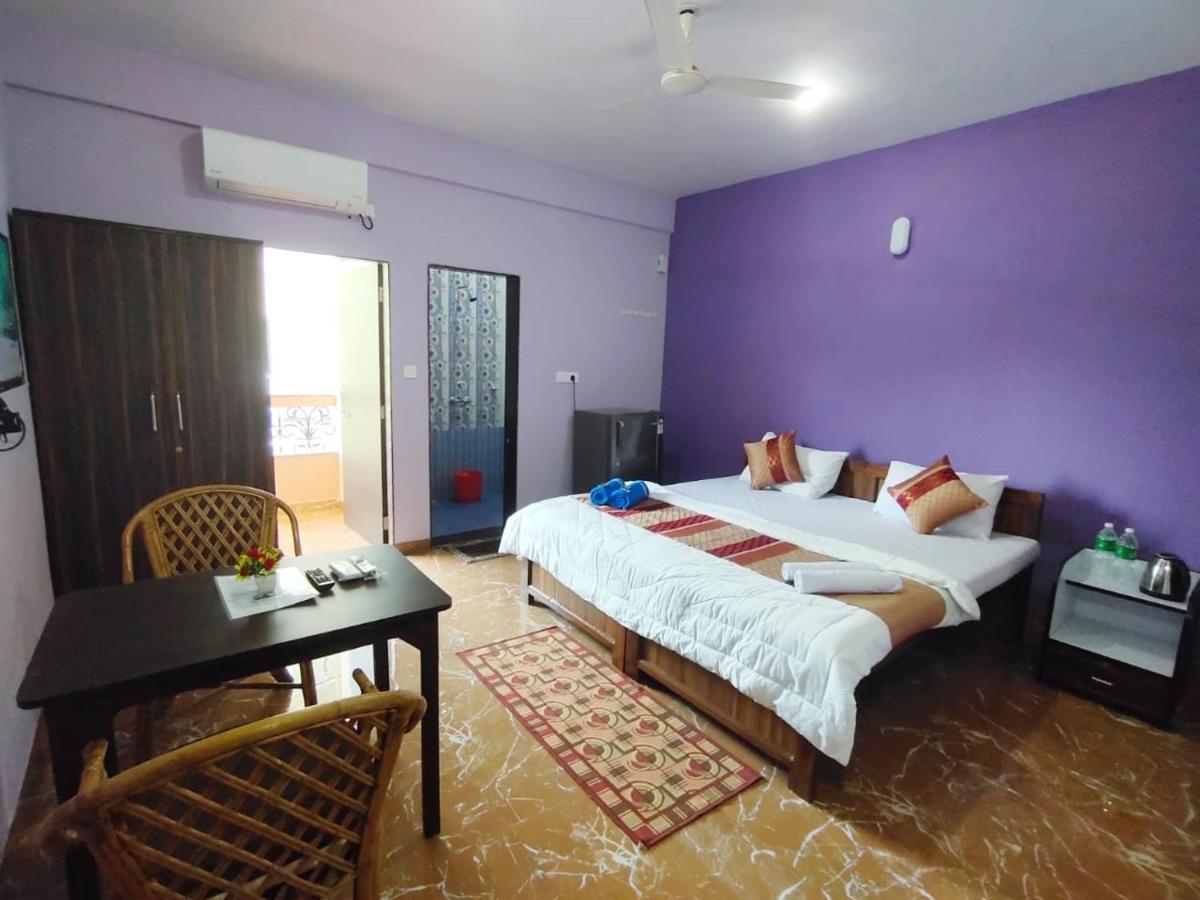 The Narrow Way Edward Guest House Candolim Exterior photo