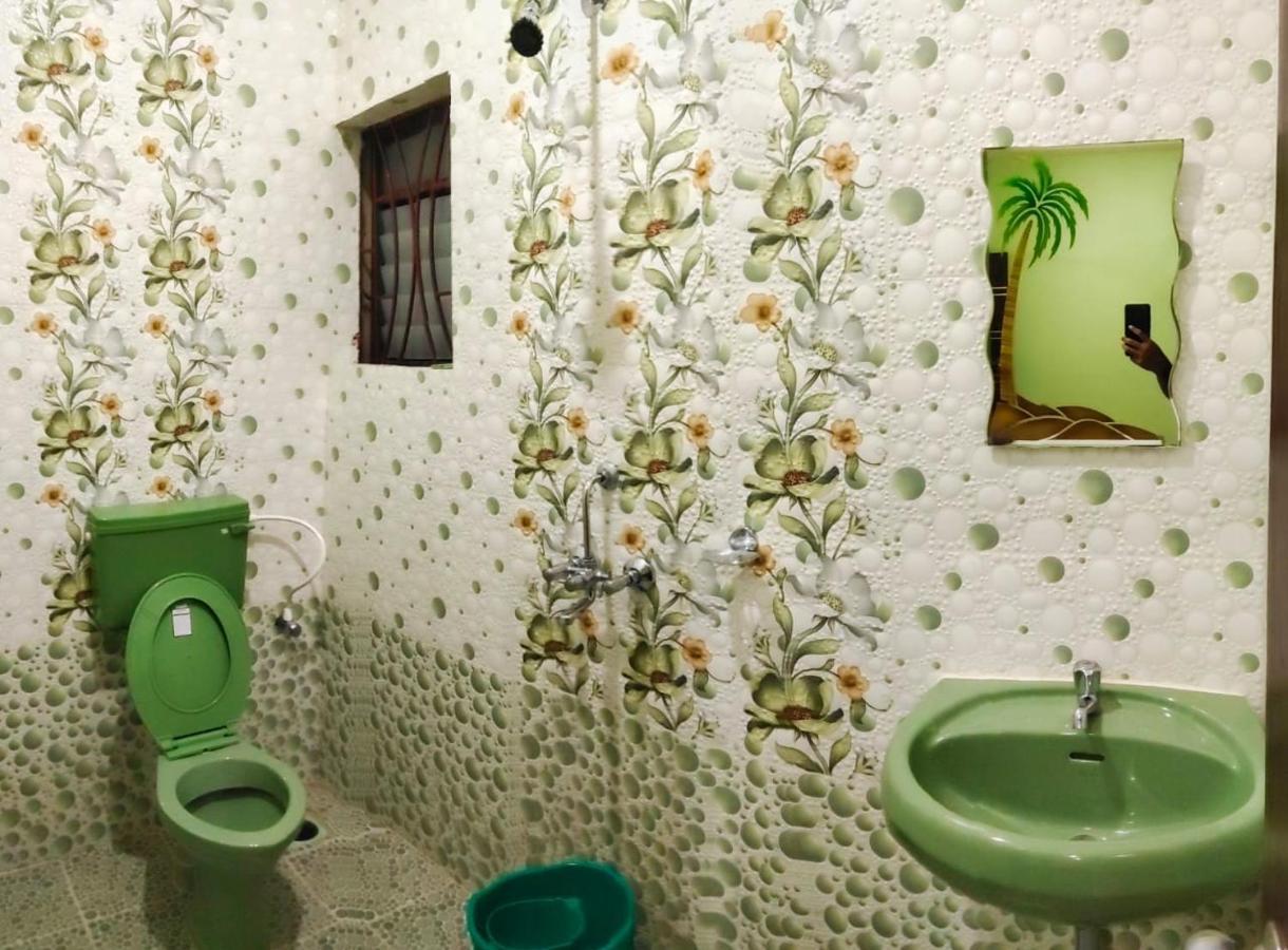 The Narrow Way Edward Guest House Candolim Exterior photo