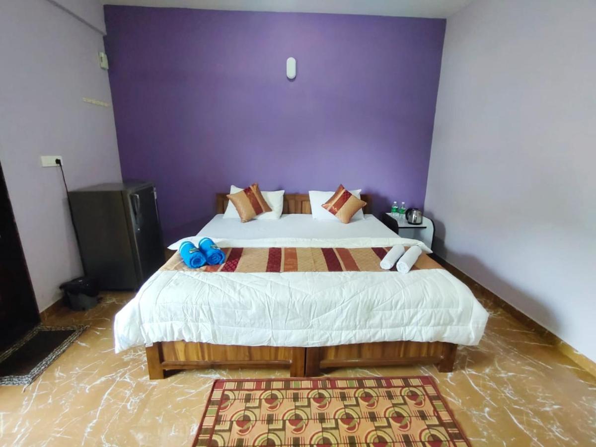 The Narrow Way Edward Guest House Candolim Exterior photo